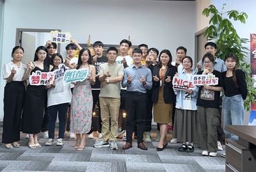 SHENZHEN KINGWE-STAR OPTO-ELECTRONICS TECHNOLOGY  CO, LTD. manufacturer production line
